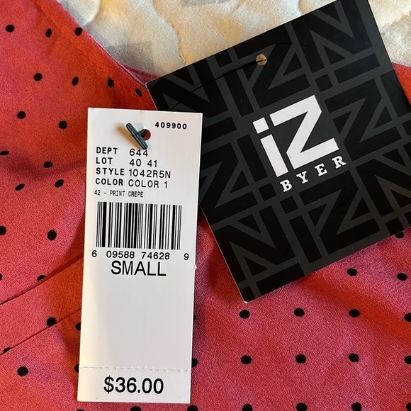 Iz Byer Sleeveless Black and Pink Blouse With 2 Faux Zip Pockets Size Small​​​​ - Picture 5 of 11